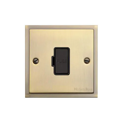 Elite Stepped Plate Range-Antique Brass-Unswitched Spur (13 Amp)