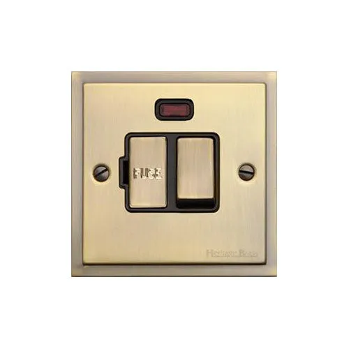 Elite Stepped Plate Range-Antique Brass-Switched Spur with Neon (13 Amp)
