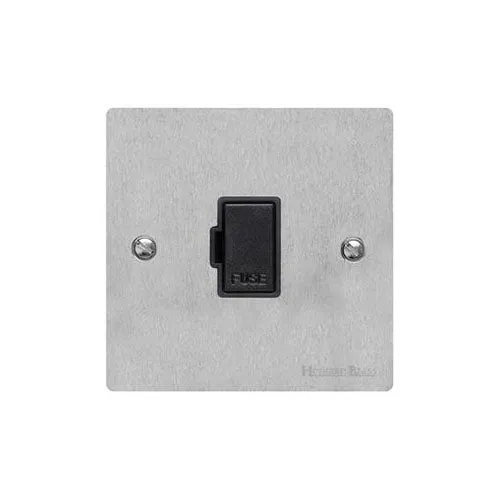 Elite Flat Plate Range-Satin Chrome-Unswitched Spur (13 Amp)