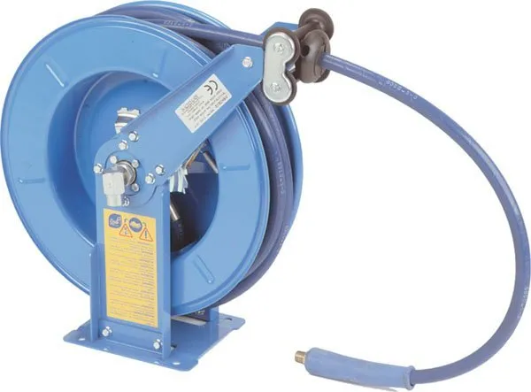 VL Series Adjustable Angle Retractable Hose Reel with 20m of 2 Wire Hose