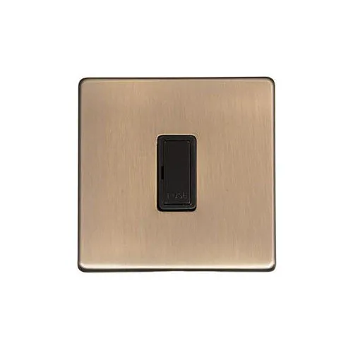 Studio Range-Antique Brass-Unswitched Spur (13 Amp)